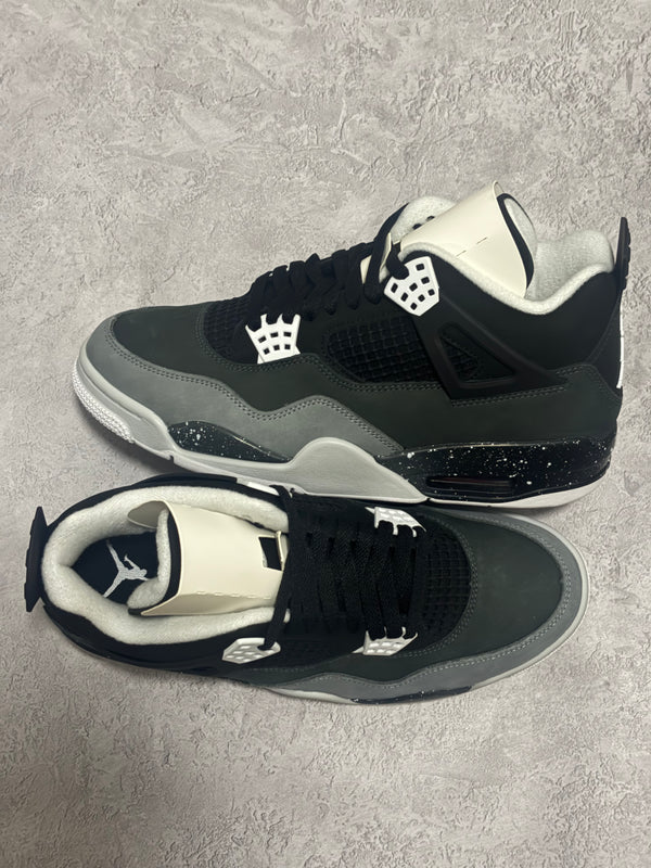 AIR JORDAN 4 RETRO FEAR
